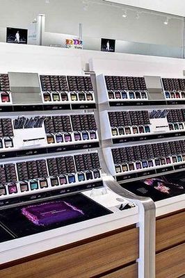 化妝品零售 洞察趨勢(shì)，把握未來(lái)